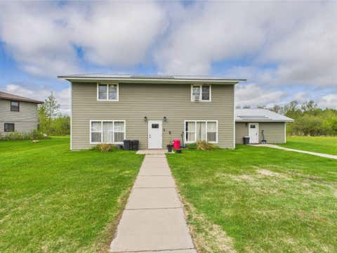 Multifamily For Sale - 37597 Lakeview Drive<br/> Roseau County, Warroad, MN 56763