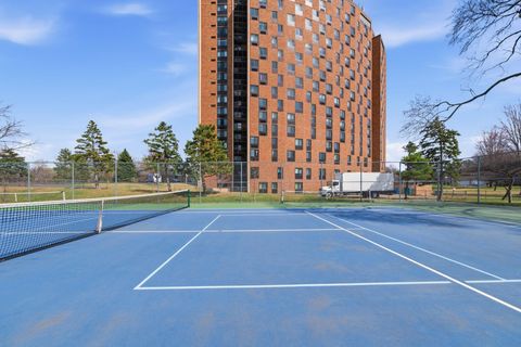 Condo For Sale - 1181 Edgcumbe Road<br/> Ramsey County, Saint Paul, MN 55105