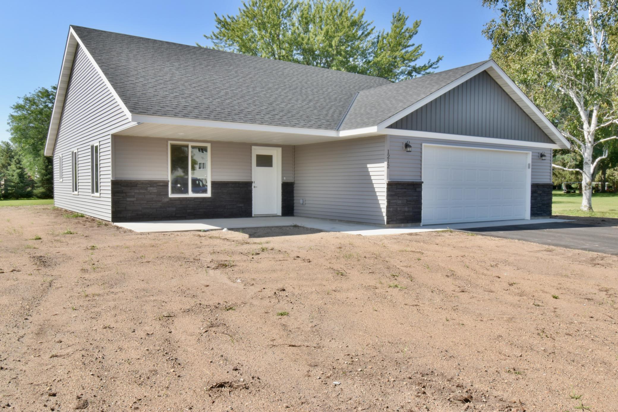 1212 7th Street, Waite Park, Minnesota image 1