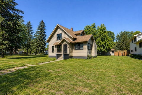 Homes For Sale - 105 Wollan Street<br/> Starbuck, MN 56381