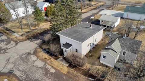 Homes For Sale - 1430 97th Avenue<br/> Duluth, MN 55808