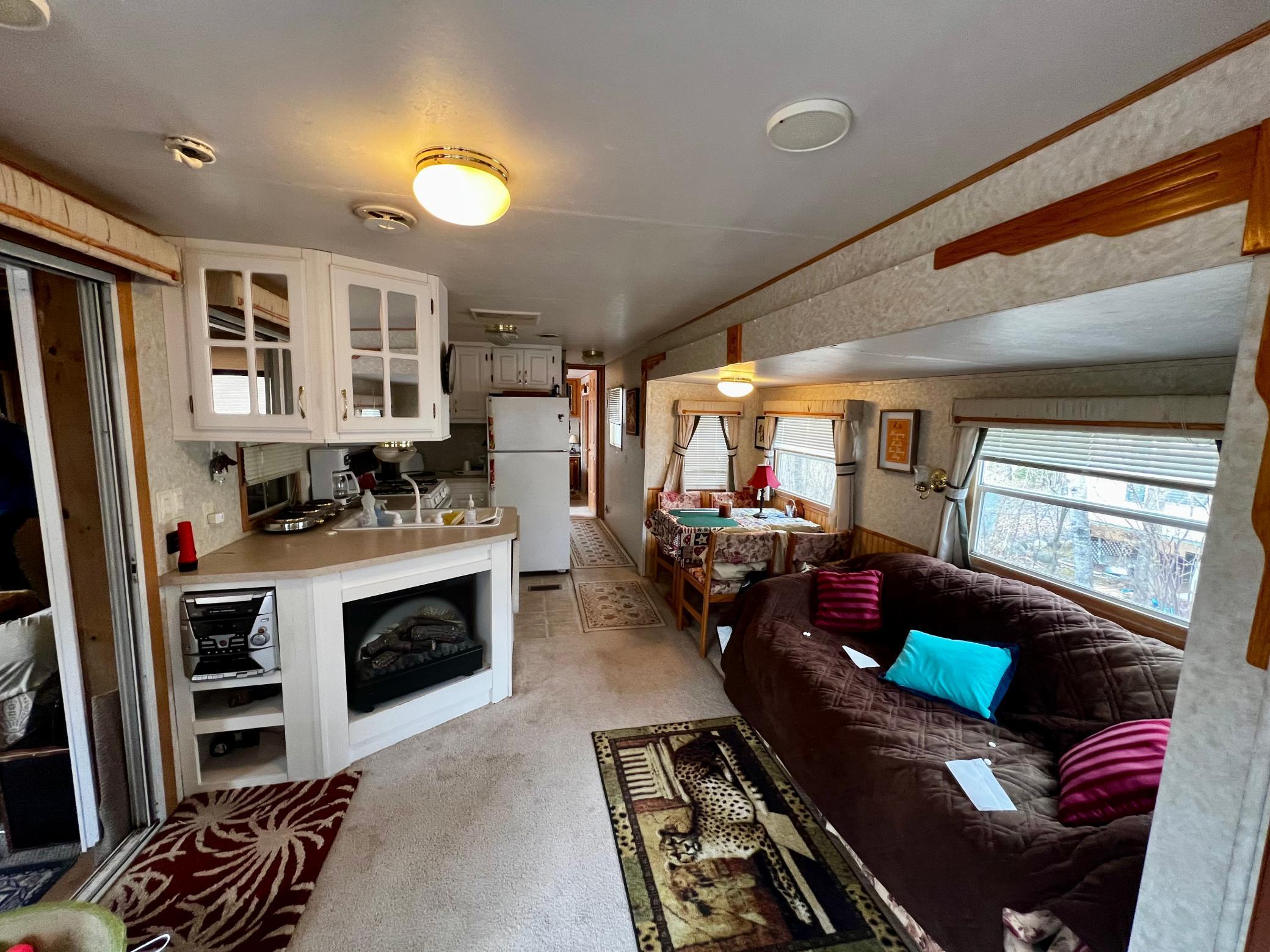 F14 Lot 99 Pathfinder Village, Hinckley, Minnesota image 11