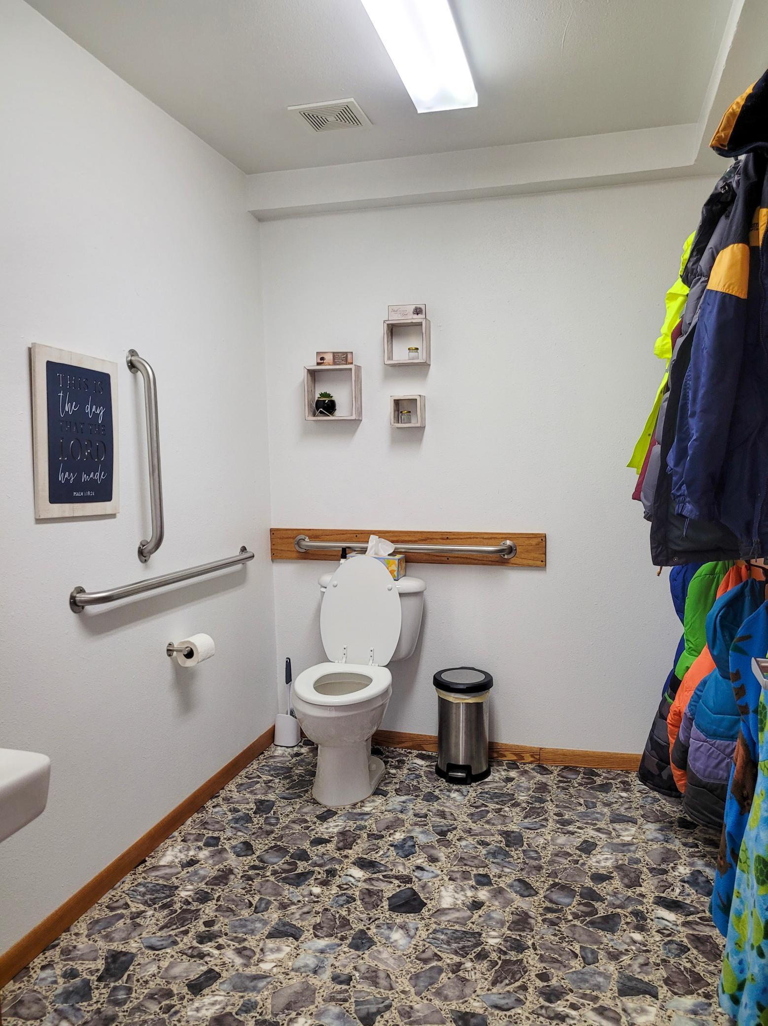 406 Hawthorne Street, Alexandria, Minnesota image 13