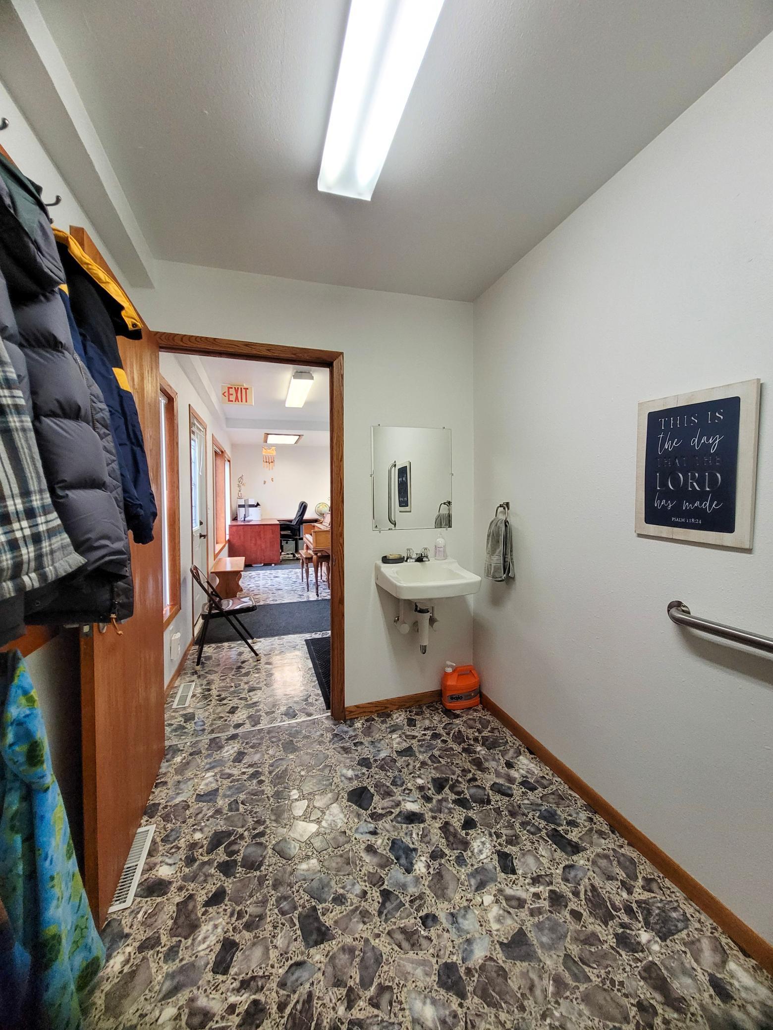 406 Hawthorne Street, Alexandria, Minnesota image 15