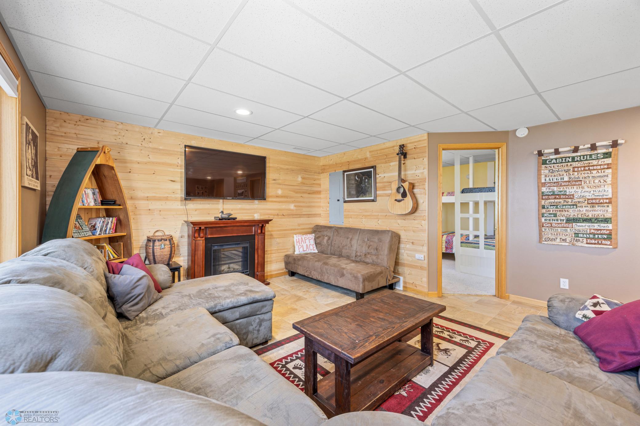 47845 Henry Hill Lane, Pelican Rapids, Minnesota image 29