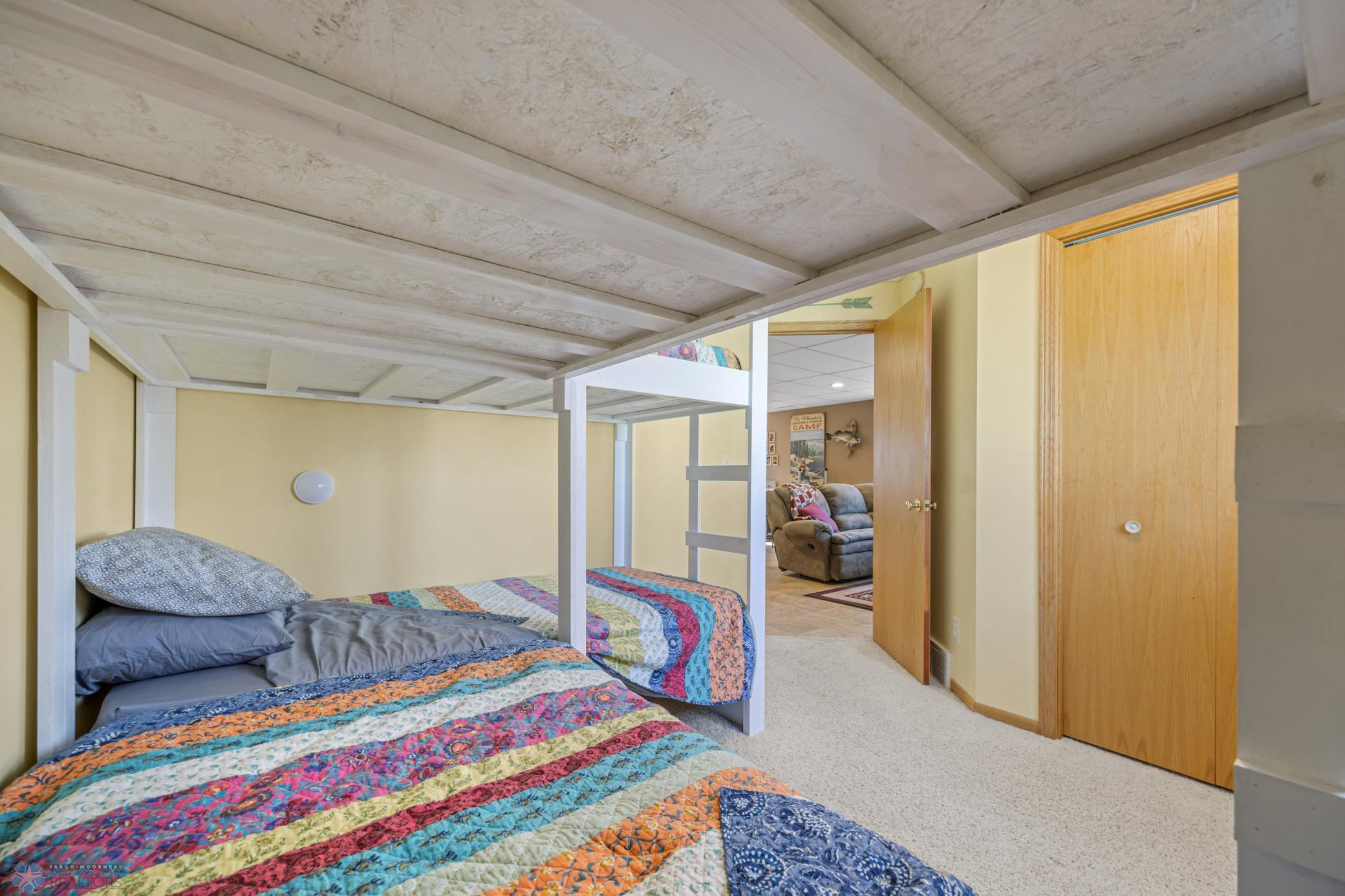 47845 Henry Hill Lane, Pelican Rapids, Minnesota image 33