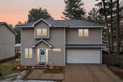 Homes For Sale - 218 Birch Road<br/> Wyoming, MN 55092