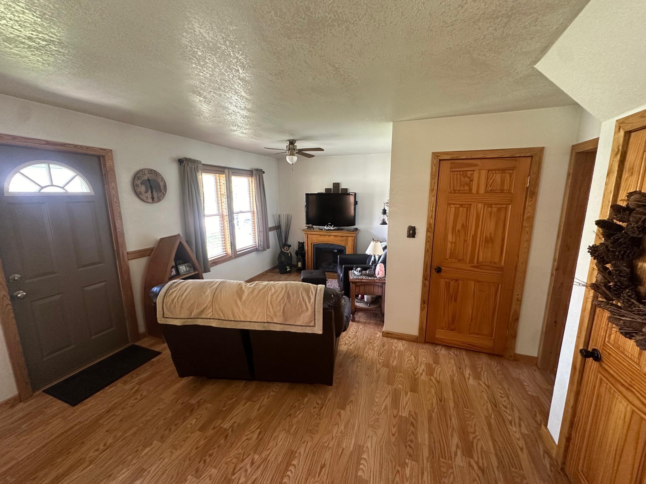 310 7th Avenue, Roseau, Minnesota image 4