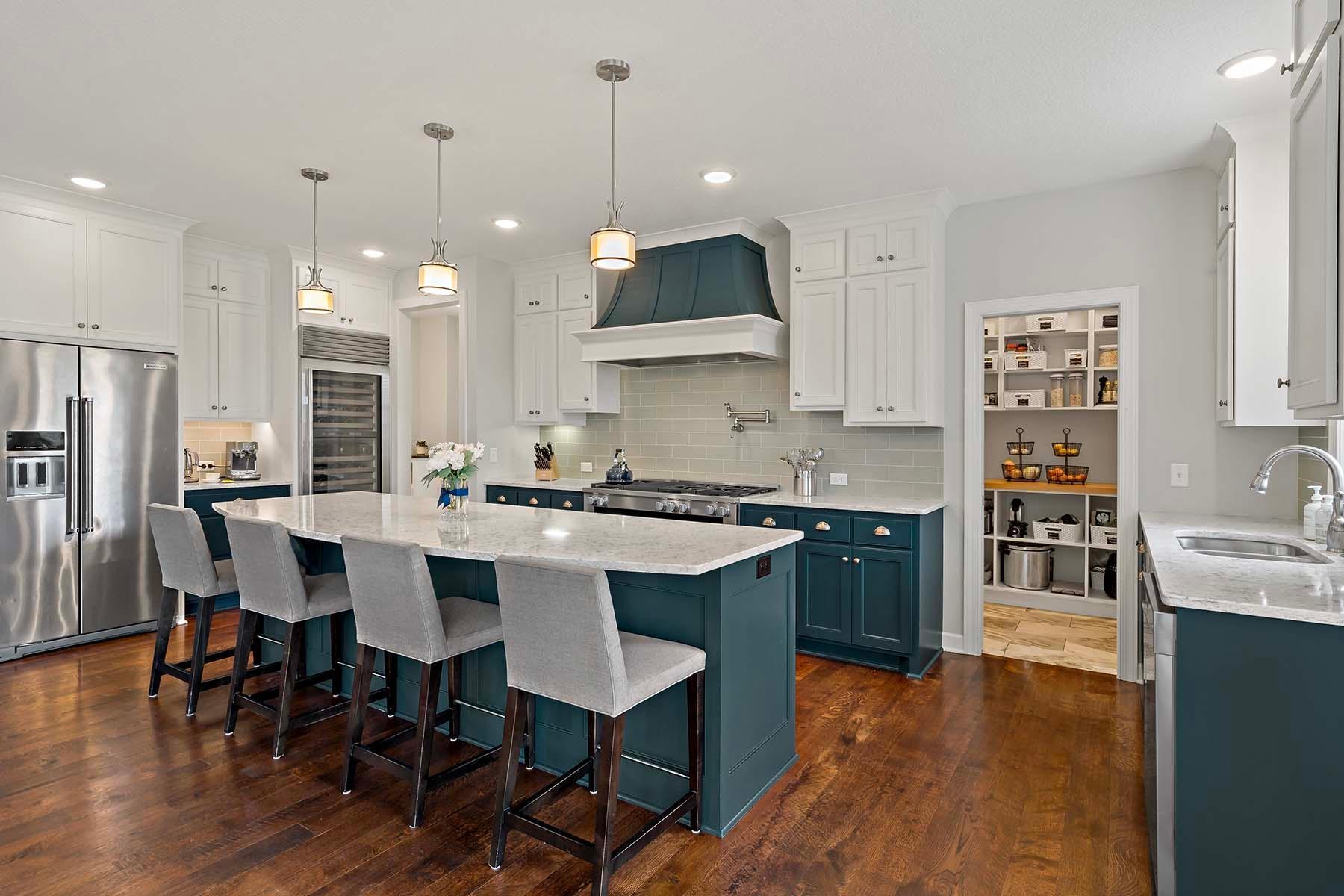 16025 58th Place, Minneapolis, Minnesota image 4