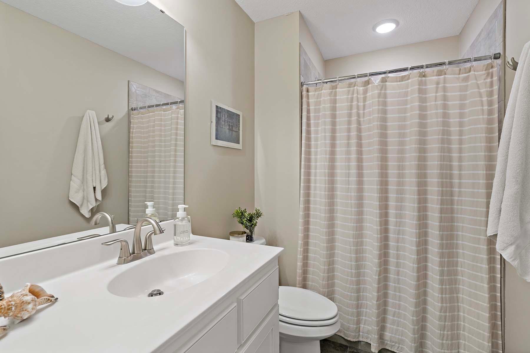 16025 58th Place, Minneapolis, Minnesota image 35
