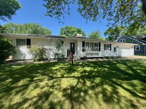 Homes For Sale - 502 S Bruce Street<br/> Marshall, MN 56258