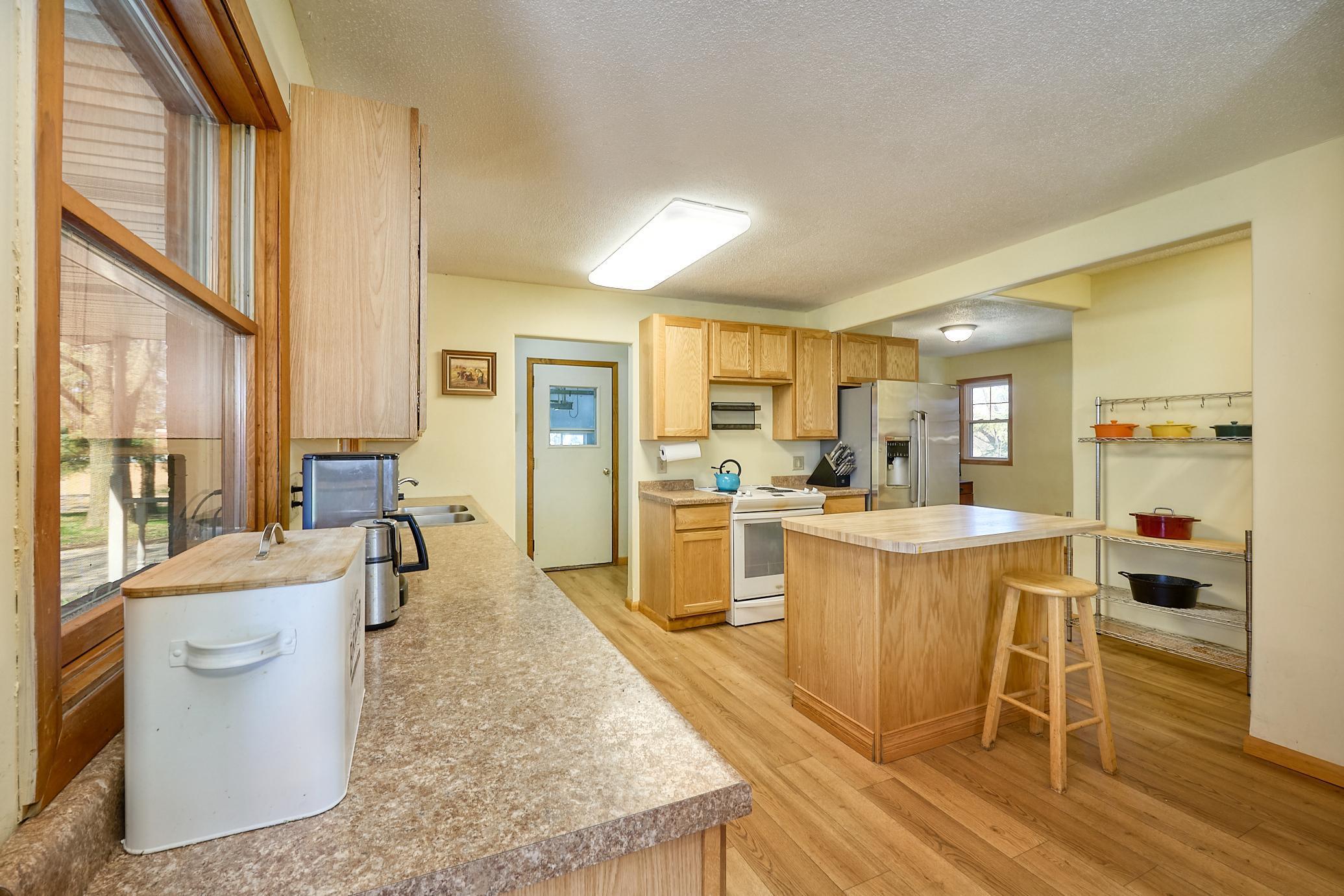 34933 221st Avenue, Le Center, Minnesota image 6