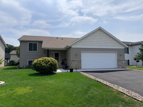 Homes For Sale - 2550 43rd Avenue<br/> Saint Cloud, MN 56301