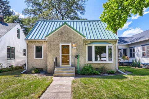 Homes For Sale - 641 8th Avenue<br/> South Saint Paul, MN 55075