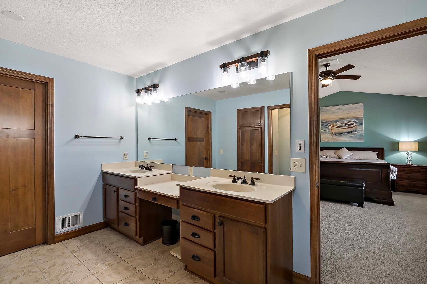 1742 Carriage Drive, Victoria, Minnesota image 42