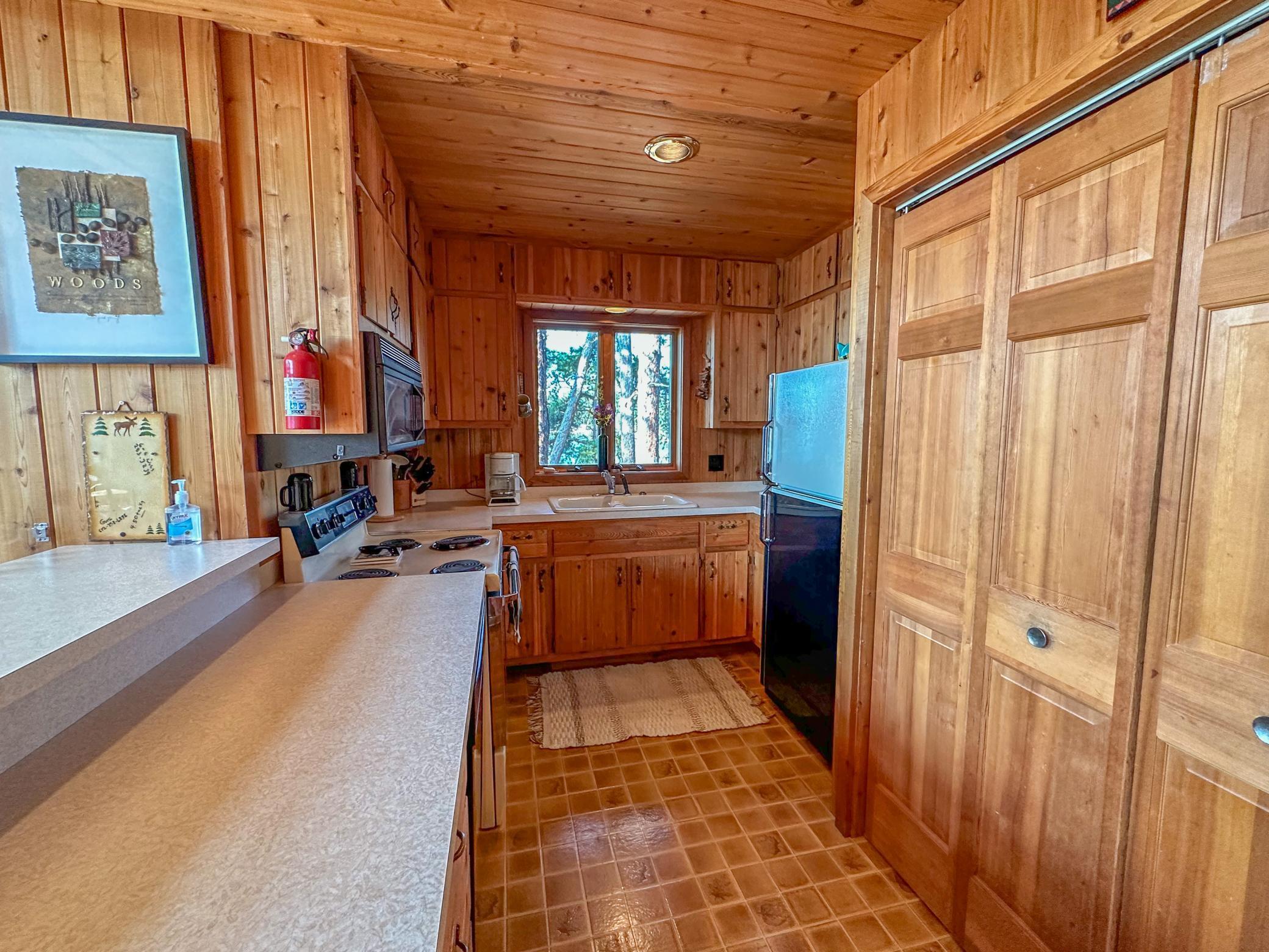 1920 Grindstone Island, International Falls, Minnesota image 9
