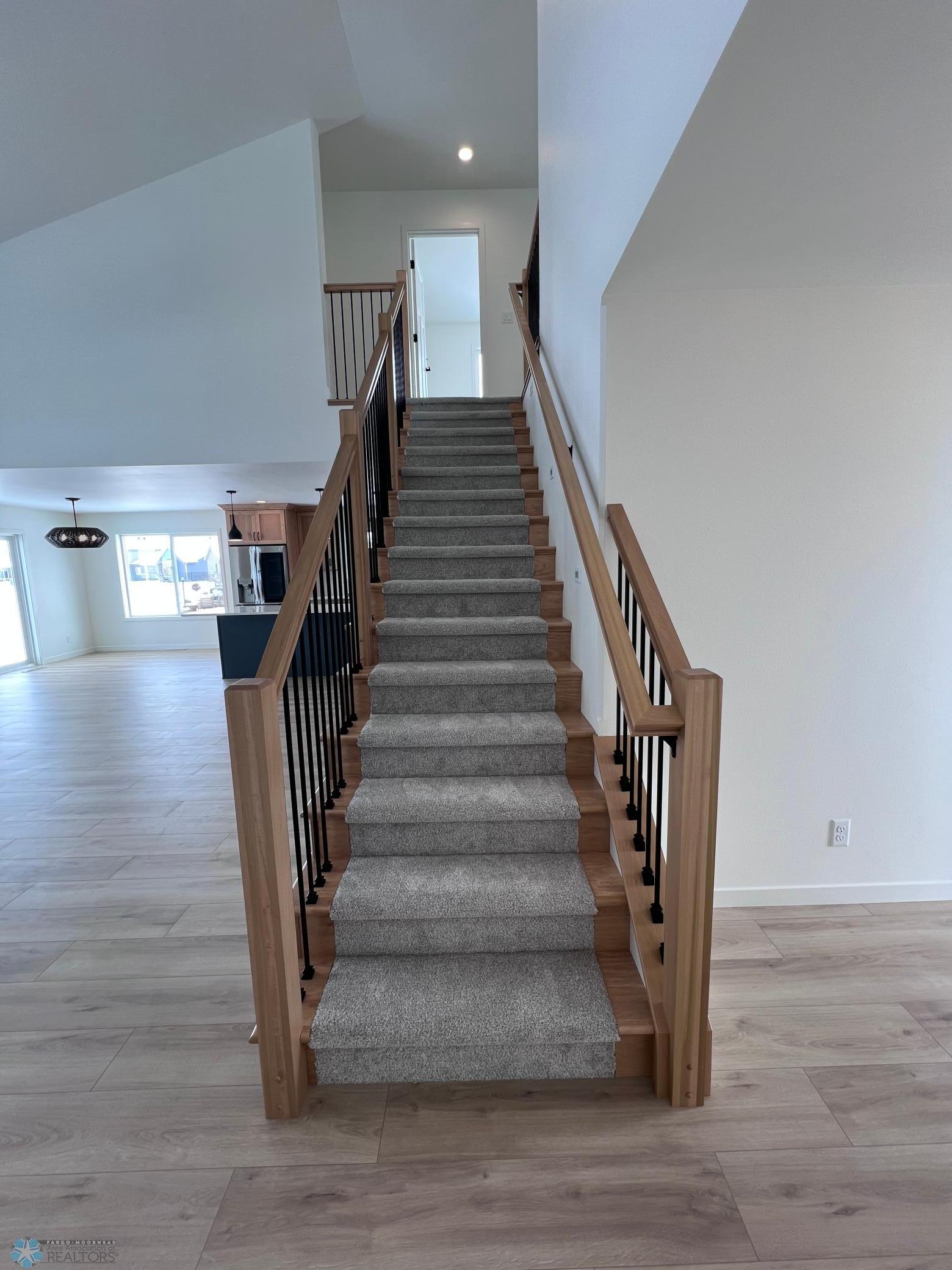 Horace, North Dakota 58047, United States, 5 Bedrooms Bedrooms, ,2 BathroomsBathrooms,Residential,Pending,102747