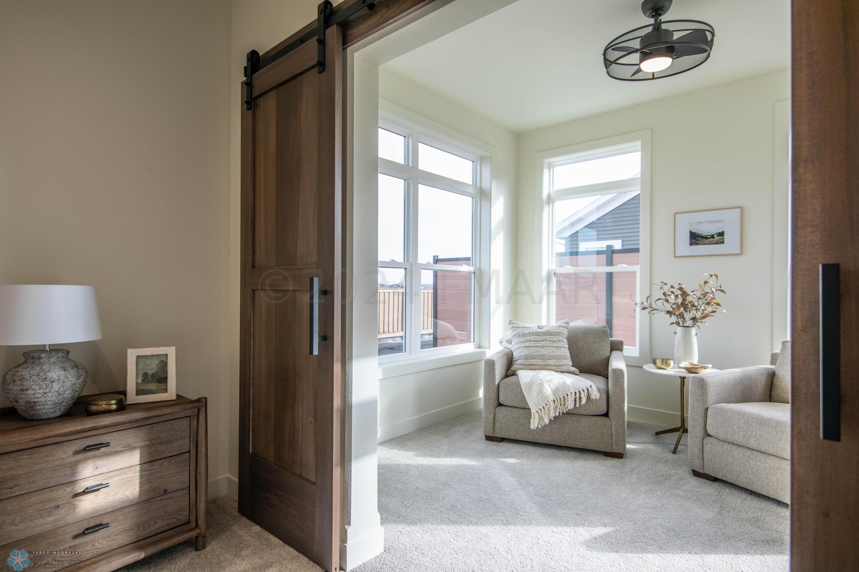 West Fargo, North Dakota 58078, United States, 2 Bedrooms Bedrooms, ,2 BathroomsBathrooms,Residential,Pending,60031