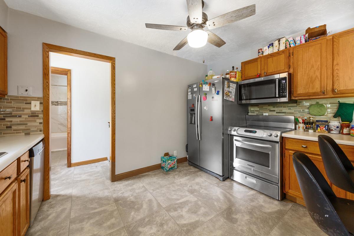 56351 220th Street, Austin, Minnesota image 8