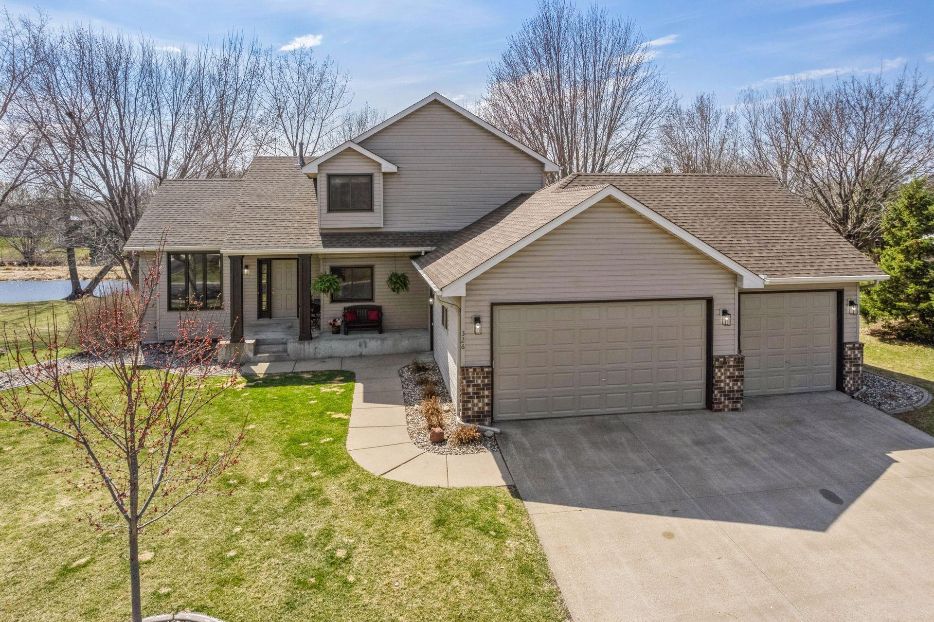 326 William Lake Shore Drive, Waconia, Minnesota image 1