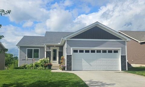 Homes For Sale - 947 Breckenridge Lane<br/> Montrose, MN 55363