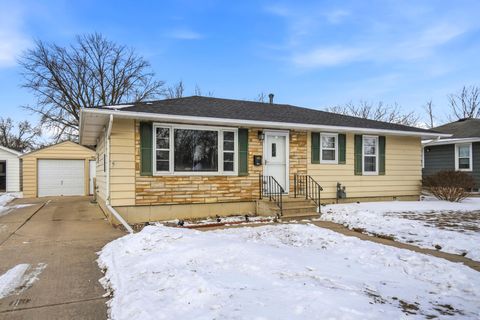 Homes For Sale - 600 15th Avenue<br/> Mower County, Austin, MN 55912