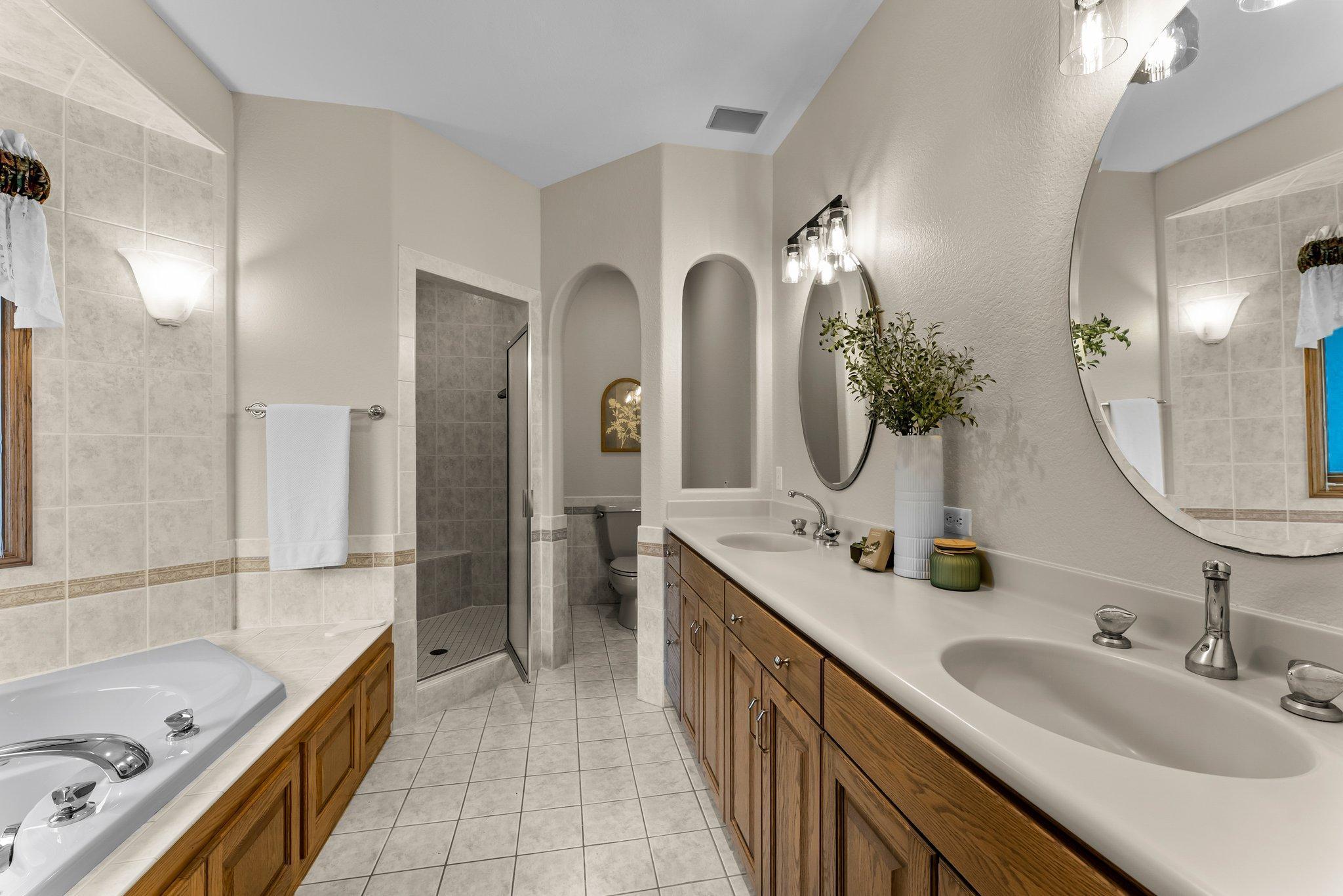10610 Poppitz Lane, Chaska, Minnesota image 35