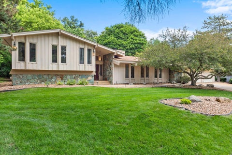 Homes For Sale - 7105 Gleason Road<br/> Edina, MN 55439