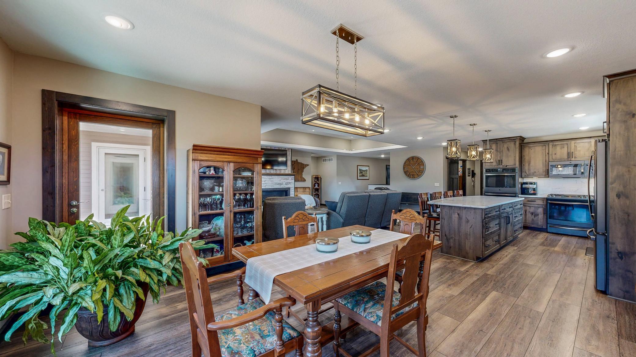 26369 Cherokee Road, Saint Charles, Minnesota image 32