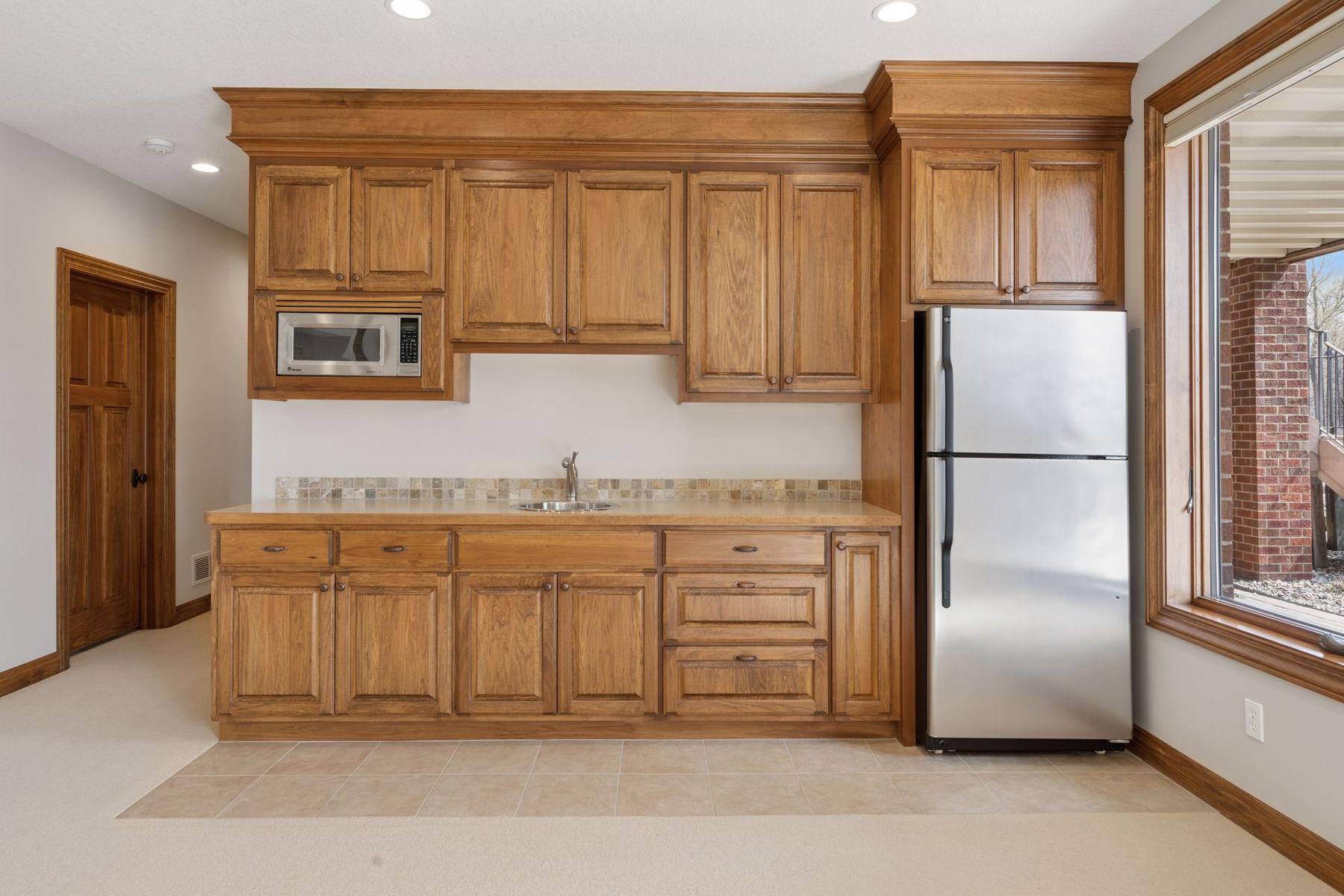 5170 Kelsey Terrace, Edina, Minnesota image 42