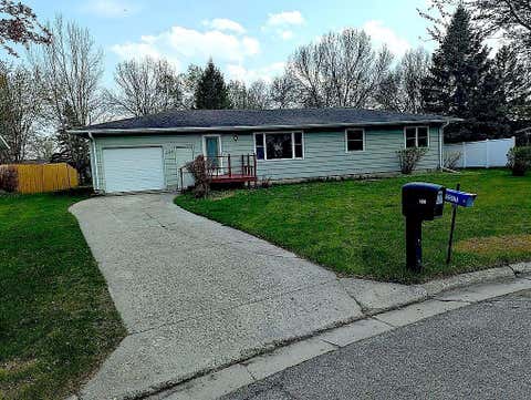 Homes For Sale - 106 Circle Drive<br/> Thief River Falls, MN 56701