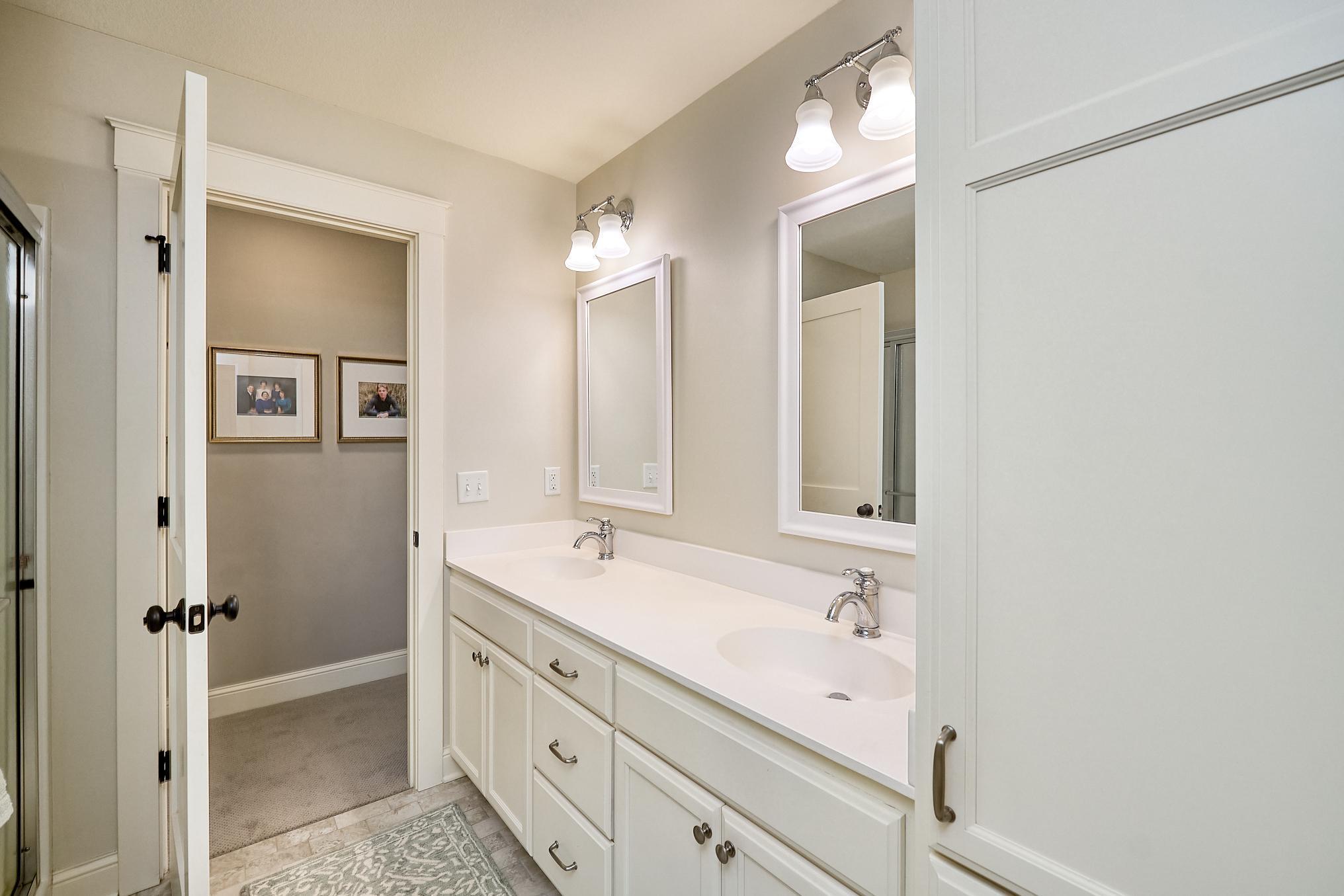 1187 Gabriel Court, Chaska, Minnesota image 33
