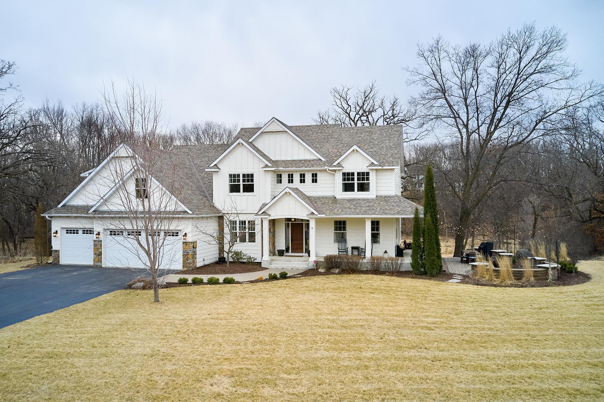 1187 Gabriel Court, Chaska, Minnesota image 1
