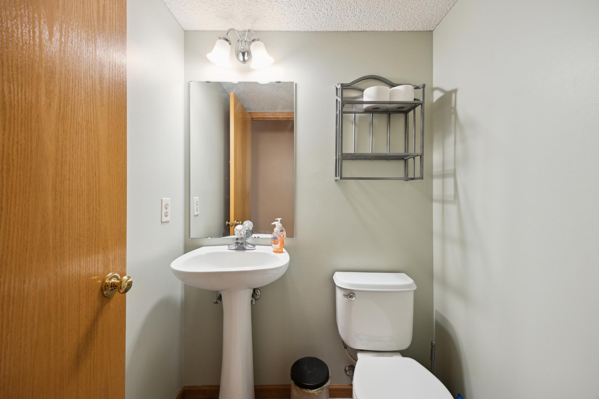 640 Falcon Ridge Road, Saint Paul, Minnesota image 12