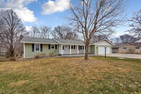 Homes For Sale - 105 Kaukis Drive<br/> Le Sueur, MN 56058