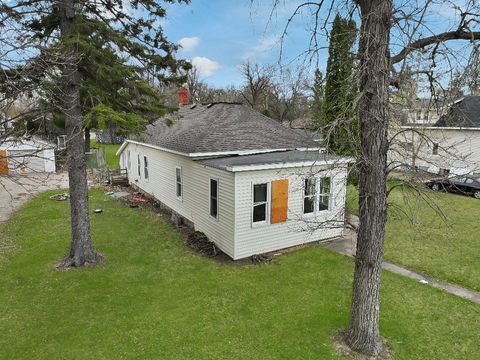 Homes For Sale - 126 Tousley Avenue<br/> Otter Tail County, New York Mills, MN 56567