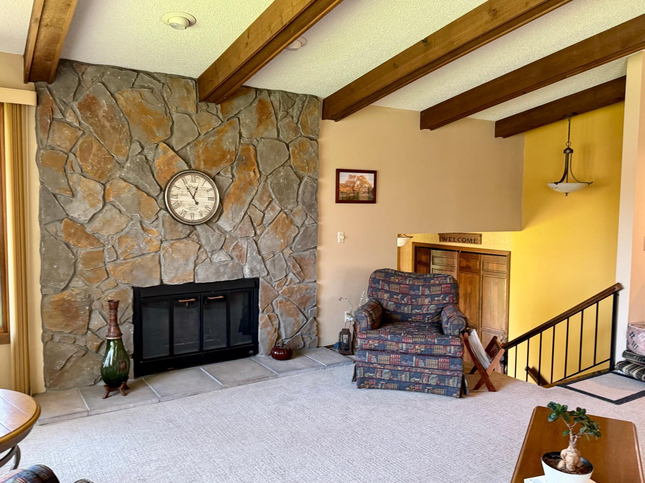 7864 Demontreville Trail, Lake Elmo, Minnesota image 6