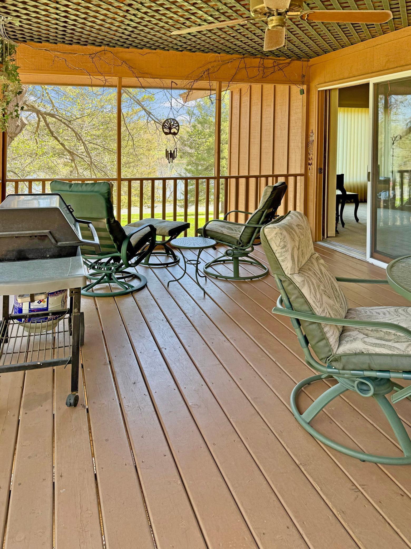 7864 Demontreville Trail, Lake Elmo, Minnesota image 22