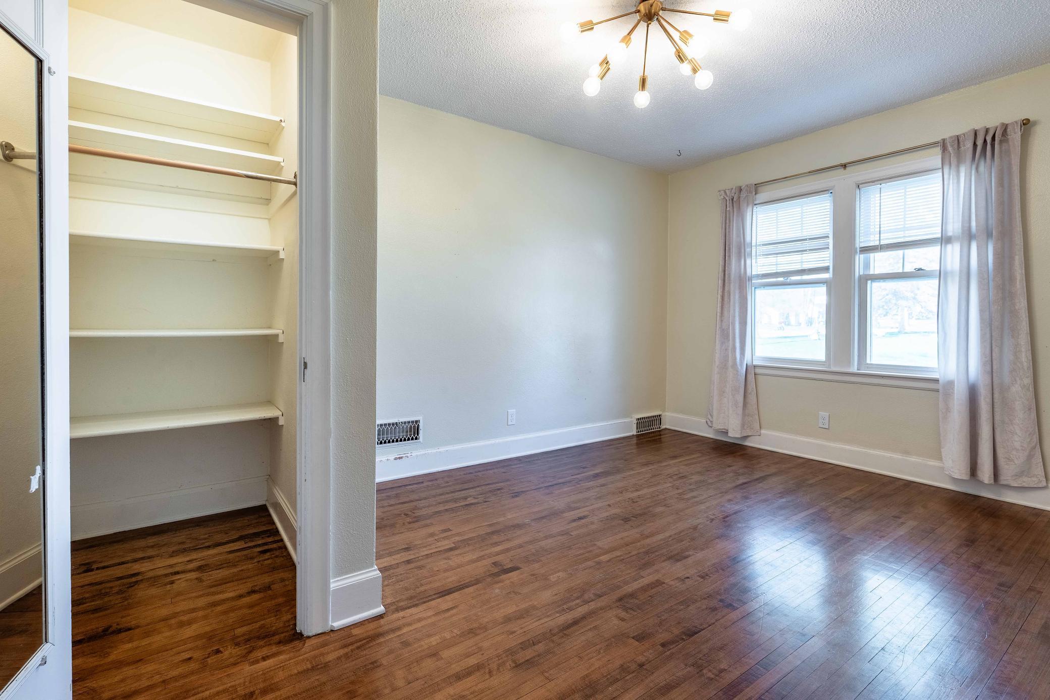 426 W Douglas Avenue, Fergus Falls, Minnesota image 26