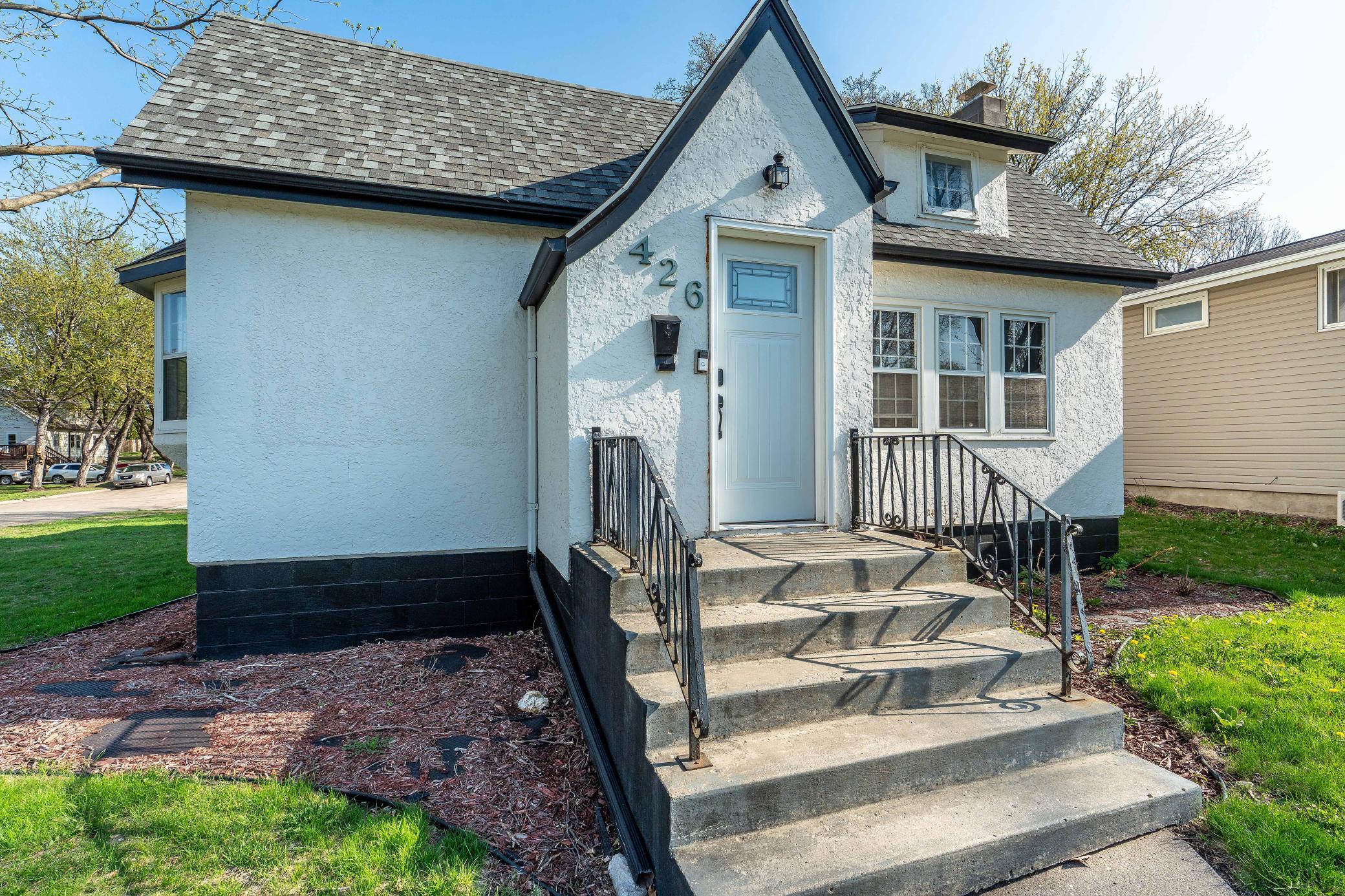 426 W Douglas Avenue, Fergus Falls, Minnesota image 3