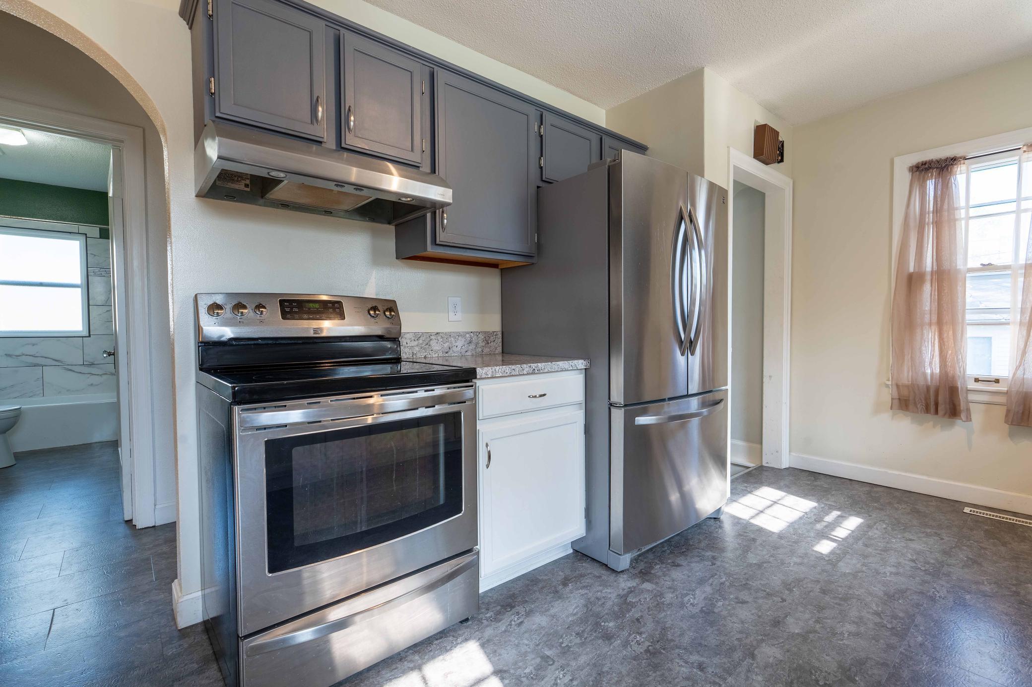 426 W Douglas Avenue, Fergus Falls, Minnesota image 21