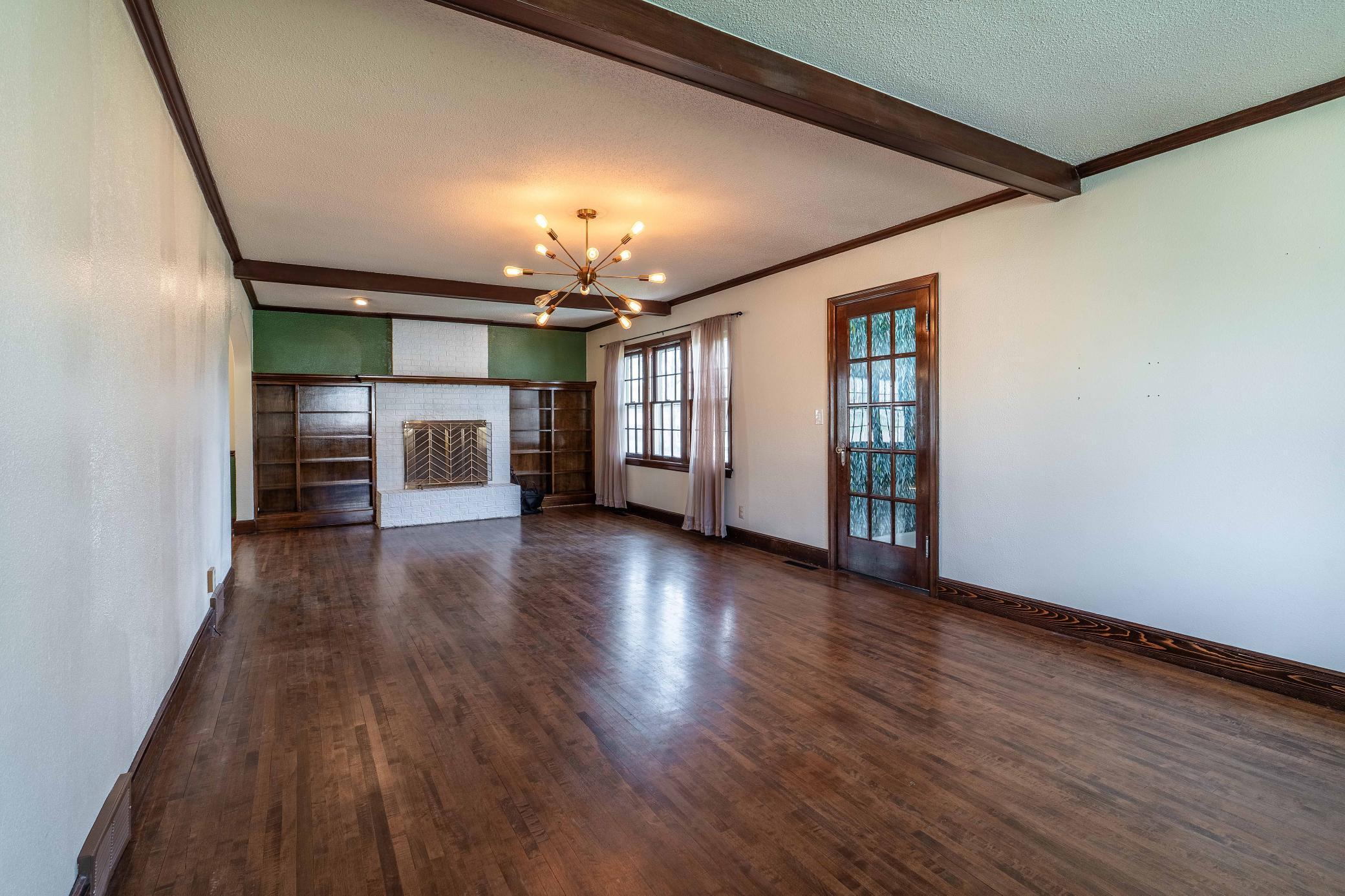 426 W Douglas Avenue, Fergus Falls, Minnesota image 15