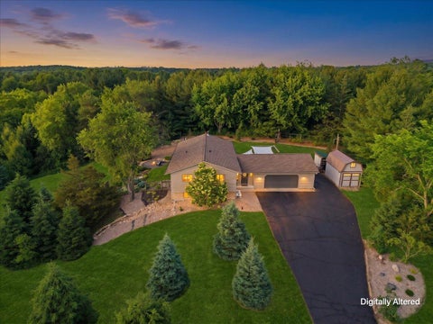Homes For Sale - 810 Antler Ridge<br/> Hudson, WI 54016