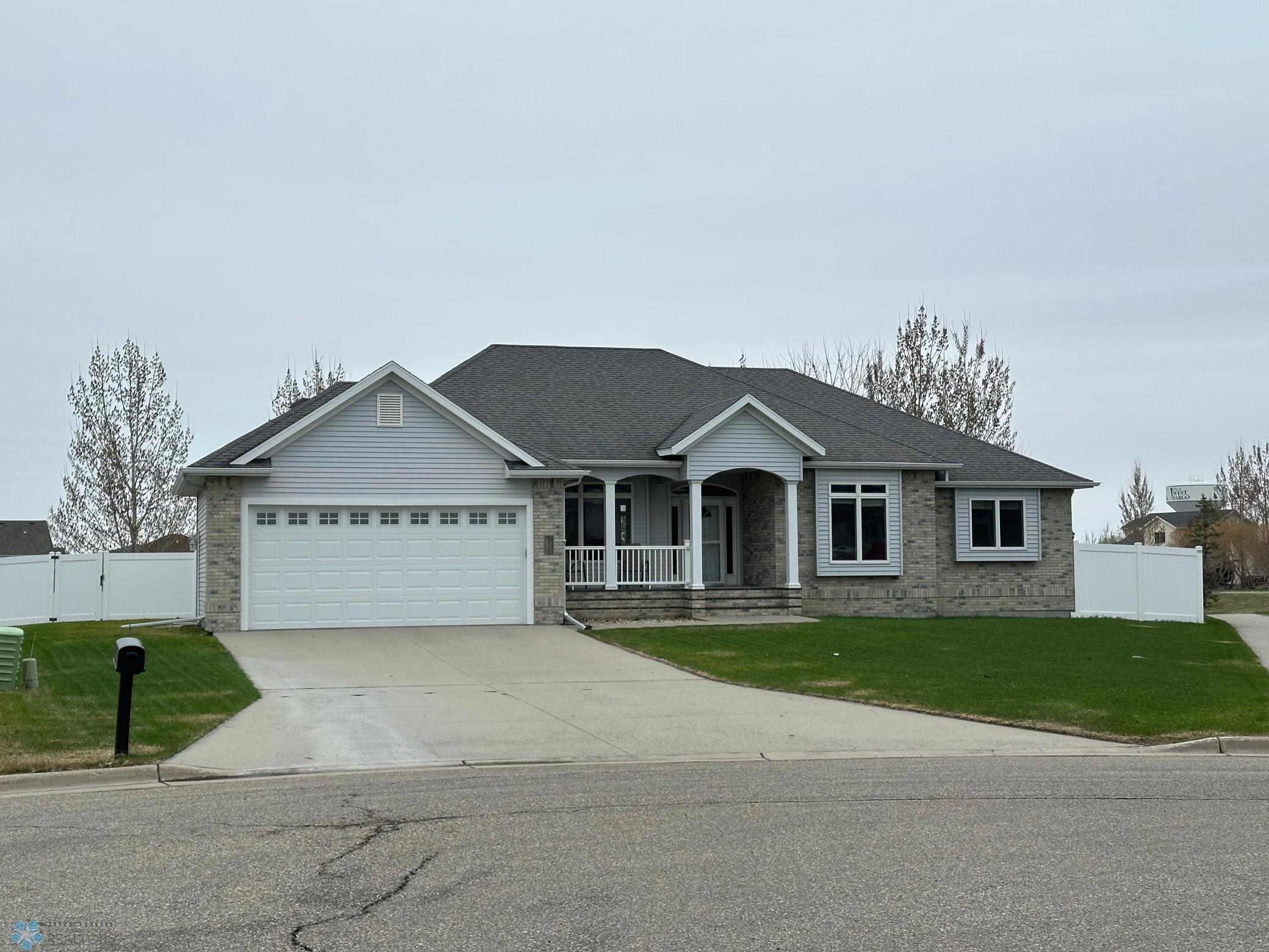 3713 N Sedona Court, West Fargo, North Dakota image 1
