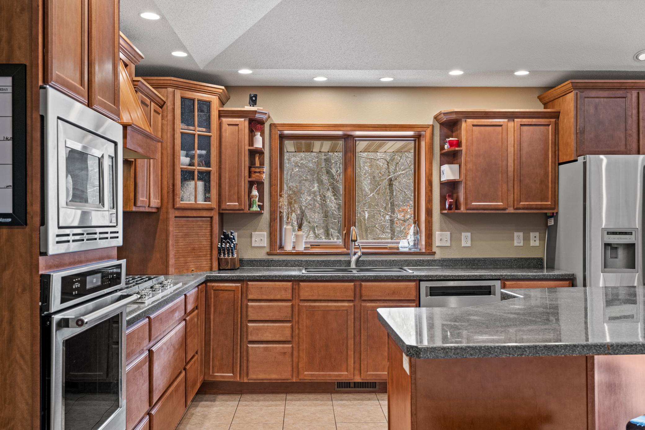 8675 Golfview Drive, Houston, Minnesota image 16