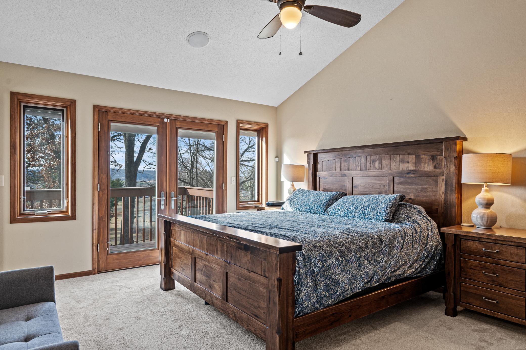 8675 Golfview Drive, Houston, Minnesota image 4