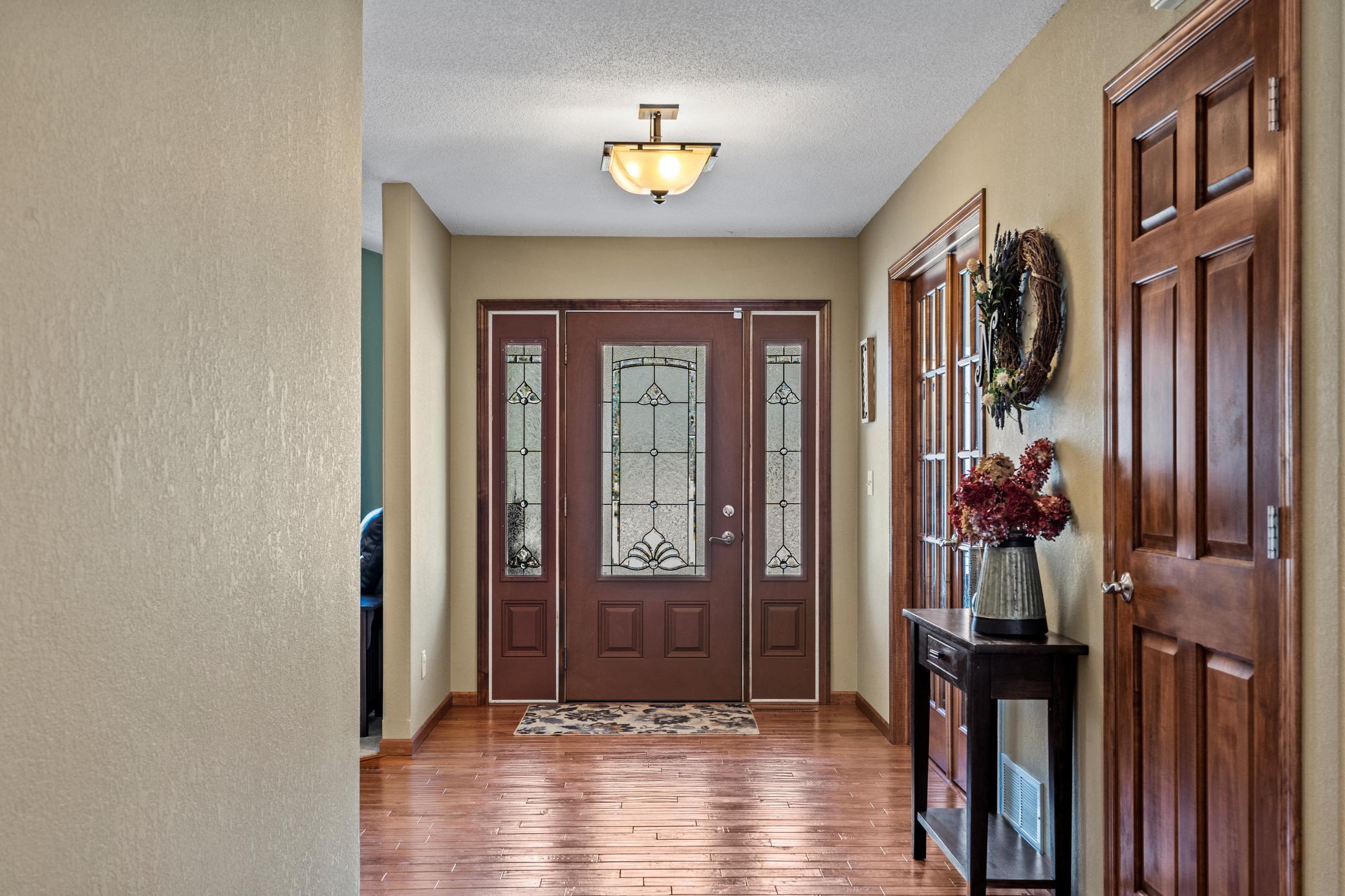 8675 Golfview Drive, Houston, Minnesota image 2