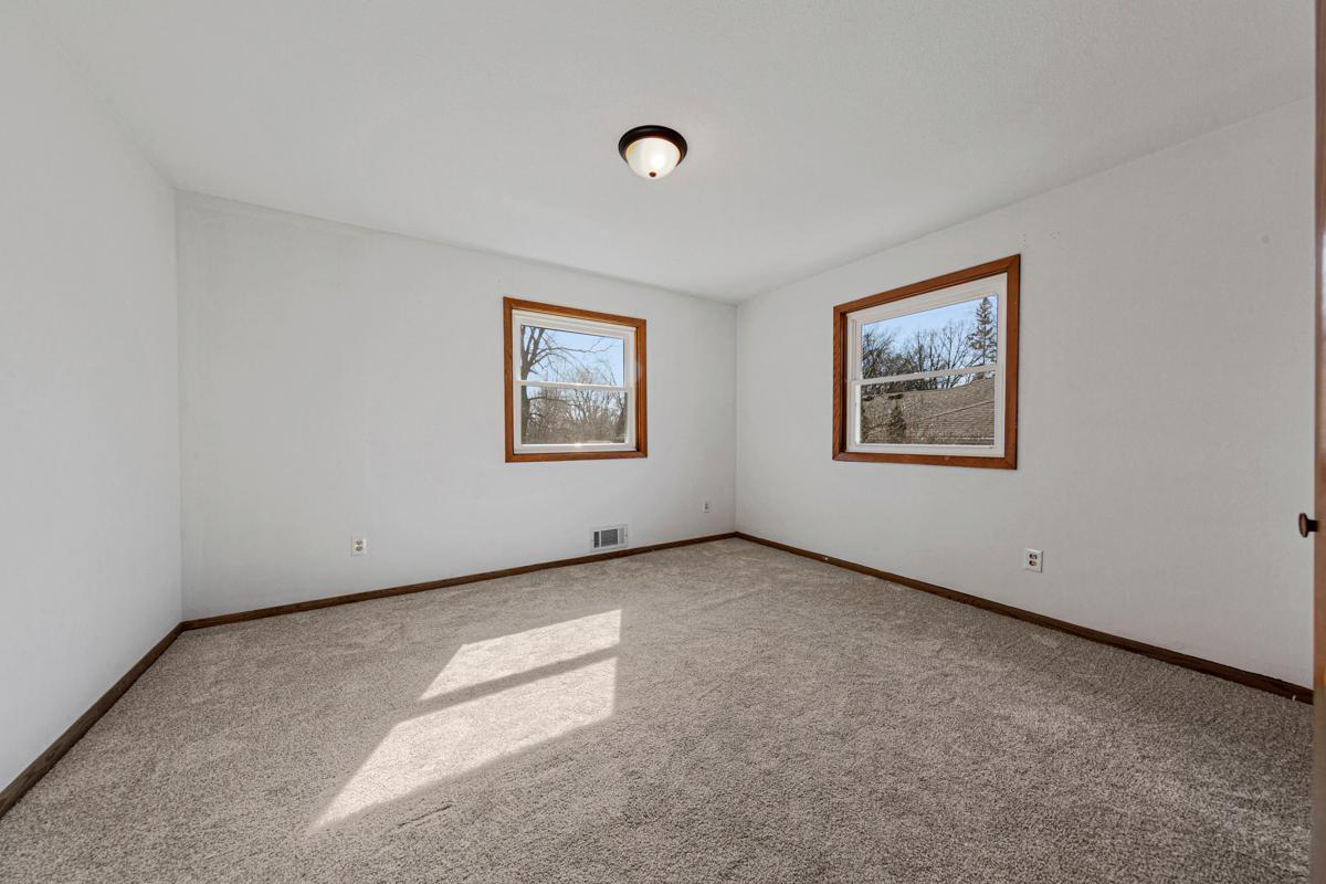 1121 Sunrise Drive, North Mankato, Minnesota image 43