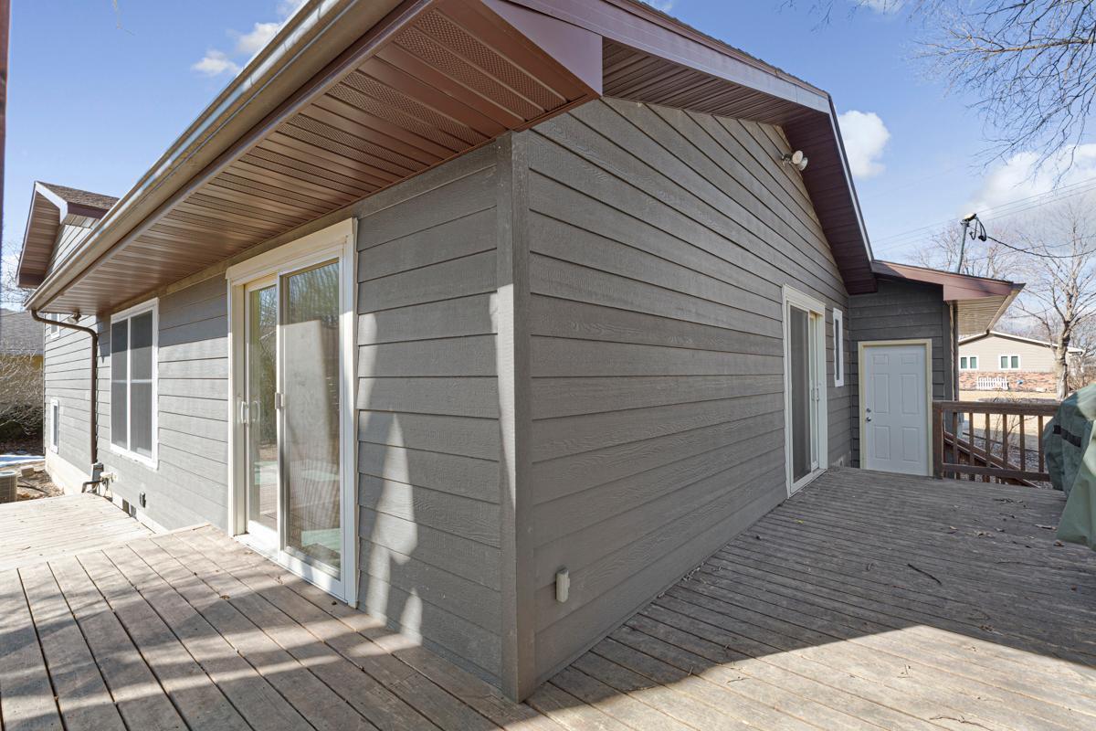 1121 Sunrise Drive, North Mankato, Minnesota image 13