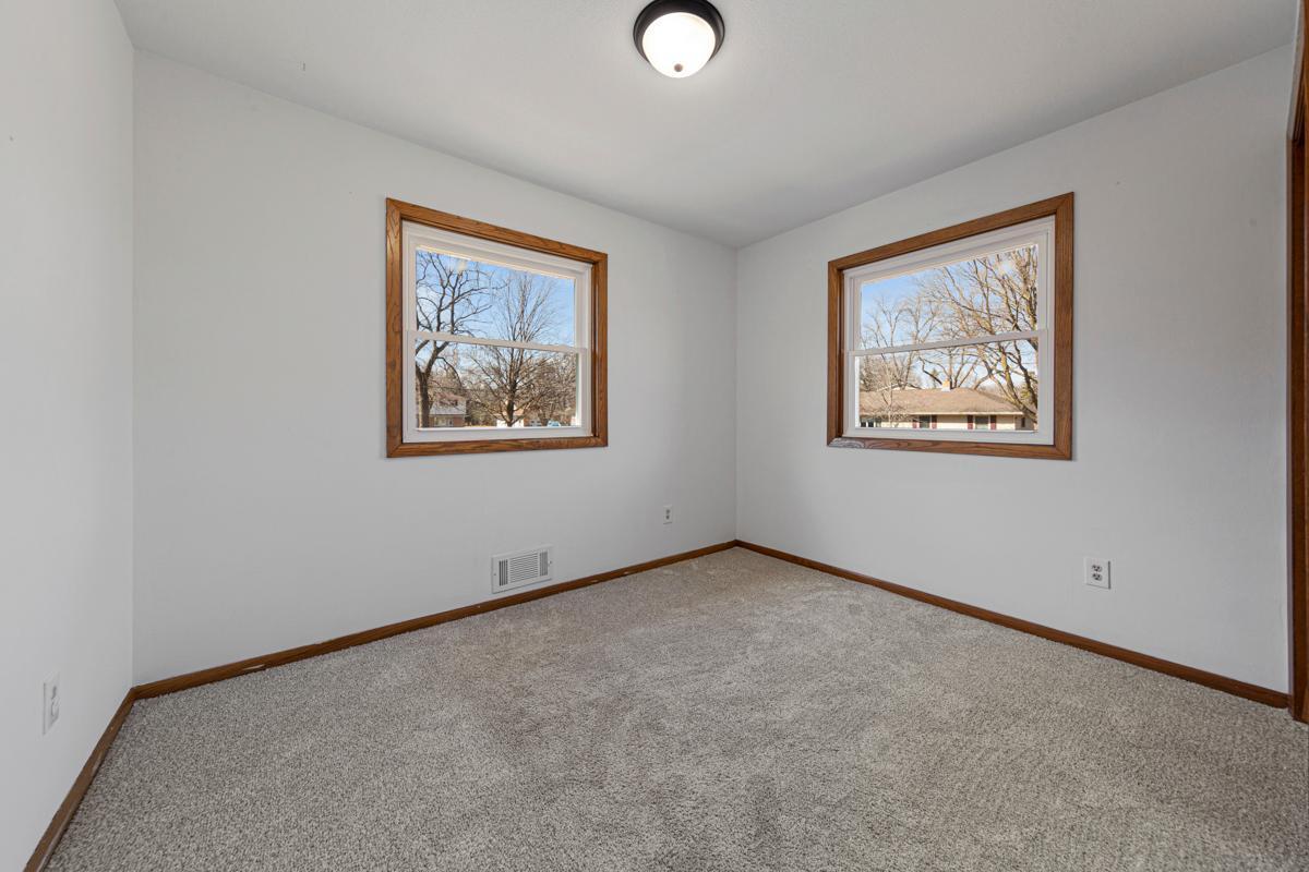 1121 Sunrise Drive, North Mankato, Minnesota image 41